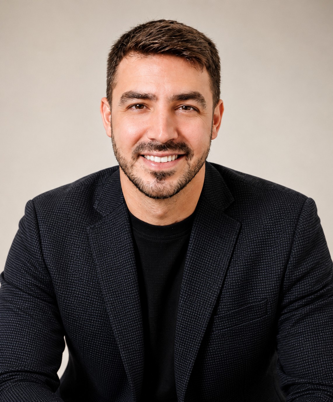 Dr. Alan Mariani, especialista em Prótese e Reabilitação Oral